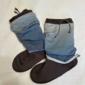 Muk Luks Slipper Boots - Brown & Blue